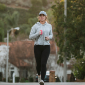 Sabre Red Gel 0.67 Oz  Jogger Unit in Small Clamshell